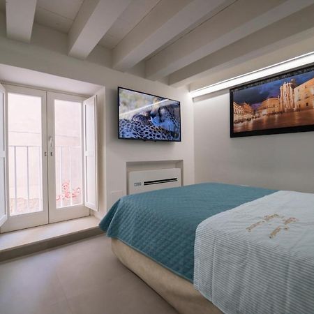 Ortigia Charme piazza Duomo Lejlighed Syracuse Eksteriør billede